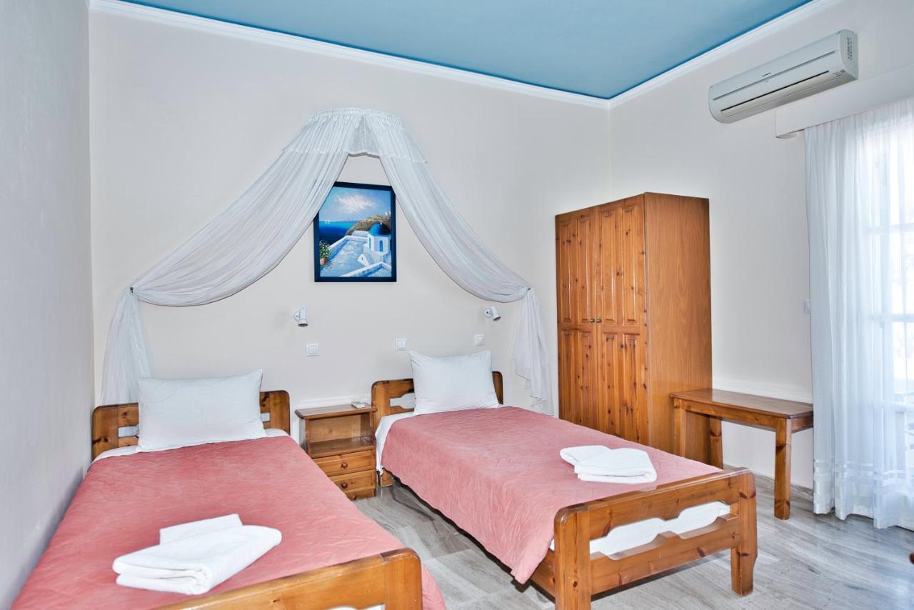Villa Nikos Karamolegkos Kamari Экстерьер фото