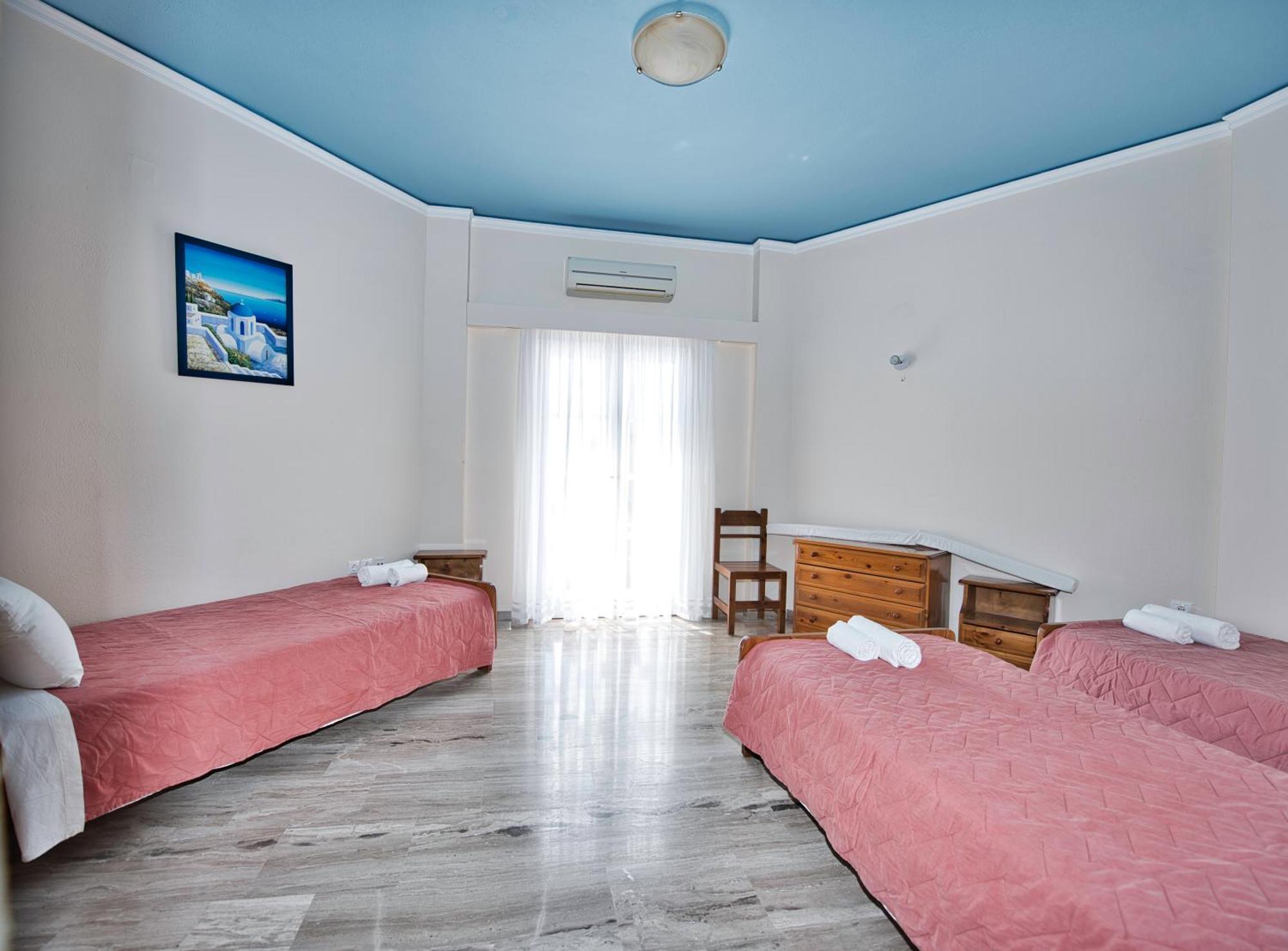 Villa Nikos Karamolegkos Kamari Экстерьер фото